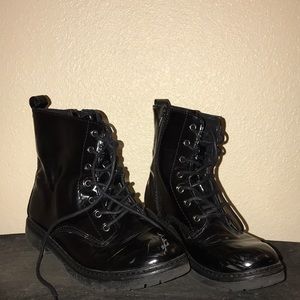 🌹❤️combat boots🌹❤️